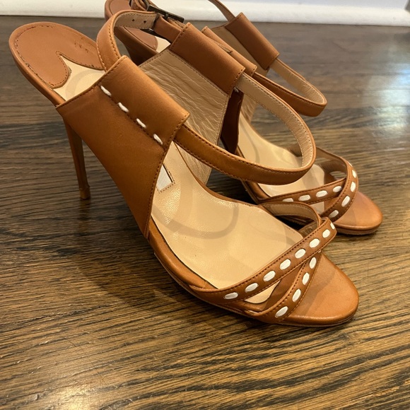 SOLD - Manolo Blahnik Leather Slingback Sandal - Picture 5 of 10